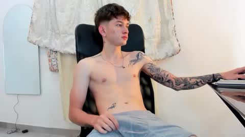 Snapshot of jake_kyle chatting on November 2025 03:28:02 AM Jake online show from November 2025 03:28:02 AM