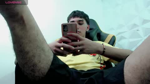 jake_tripp online show from December 2024 04:52:01 AM