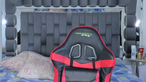 my name is sebas If you come here dont hesitate to say hello Im a guy who really likes having conversations and having hot online show from December 2024 10:34:01 PM