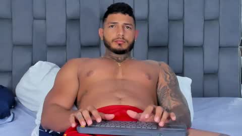 my name is sebas If you come here dont hesitate to say hello Im a guy who really likes having conversations and having hot online show from February 2025 01:10:01 AM