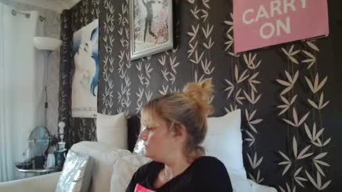 JAKKI LOUISE pornstar online show from June 2026 04:22:01 PM