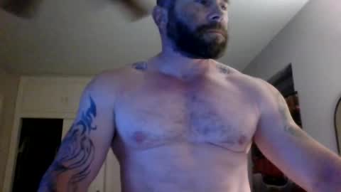 Snapshot of jalgieri21 chatting on May 2026 09:06:02 AM SolidEight online show from May 2026 09:06:02 AM
