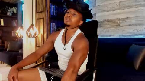   online show from December 2025 03:49:02 AM