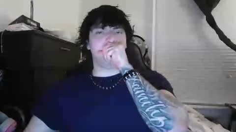 james4yew online show from November 2025 01:59:02 AM