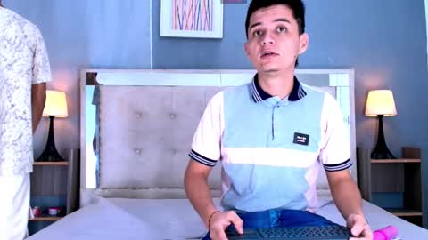 James y Kenet online show from February 2026 11:52:01 AM