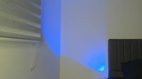 james_and_max online show from May 2026 01:25:02 AM