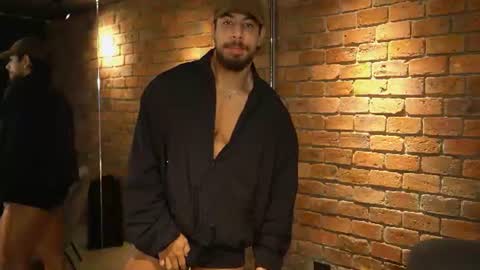 Snapshot of james_axel chatting on July 2026 02:46:02 PM James Axel online show from July 2026 02:46:02 PM