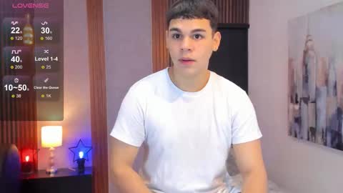 Snapshot of james_jonnes chatting on December 2025 12:21:02 PM James online show from December 2025 12:21:02 PM