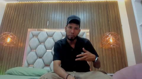 James Walsh online show from February 2026 07:01:02 PM