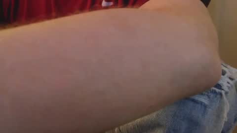 Snapshot of jamesaka1 chatting on November 2025 11:07:02 PM James online show from November 2025 11:07:02 PM