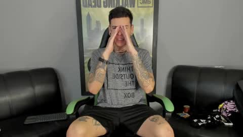 Snapshot of jamesinked_ chatting on December 2024 08:47:02 PM Jamesinked  online show from December 2024 08:47:02 PM