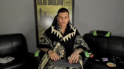 Snapshot of jamesinked_ chatting on January 2025 05:16:02 AM Jamesinked  online show from January 2025 05:16:02 AM