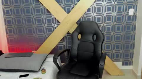 Snapshot of jamesinked_ chatting on January 2025 02:08:01 PM Jamesinked  online show from January 2025 02:08:01 PM