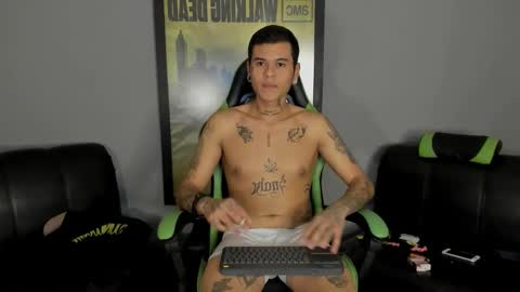 Snapshot of jamesinked_ chatting on February 2025 02:37:01 AM Jamesinked  online show from February 2025 02:37:01 AM