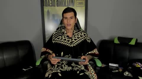 Snapshot of jamesinked_ chatting on March 2025 03:32:02 AM Jamesinked  online show from March 2025 03:32:02 AM
