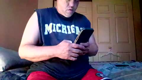 Snapshot of jameskamin30 chatting on June 2026 10:20:01 AM jameskamin30 online show from June 2026 10:20:01 AM
