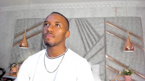 Snapshot of jamesparck chatting on January 2025 03:24:01 PM James online show from January 2025 03:24:01 PM