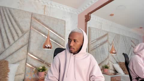 Snapshot of jamesparck chatting on February 2025 12:16:01 PM James online show from February 2025 12:16:01 PM