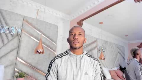 Snapshot of jamesparck chatting on February 2025 12:39:02 PM James online show from February 2025 12:39:02 PM