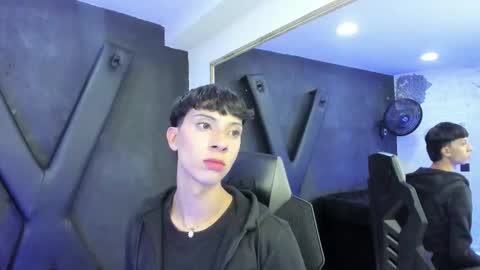 jamess_carterr_ online show from March 2026 03:34:01 AM