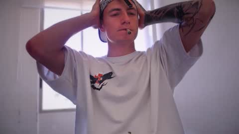 jamesss____ online show from January 2025 04:59:02 PM