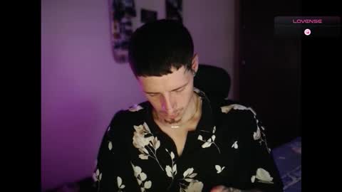 jamesss____ online show from November 2025 09:39:01 PM