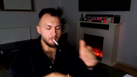 Robbie online show from November 2025 07:03:01 AM