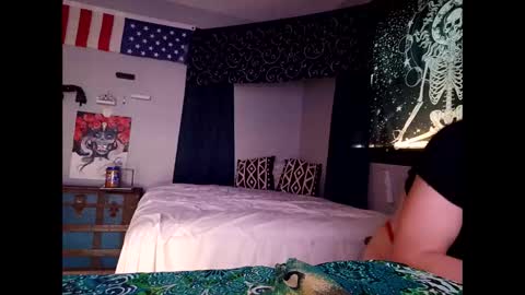 Snapshot of jamieroseknows chatting on October 2025 12:17:01 PM Jae Bae Rosay           birthday was not so hot online show from October 2025 12:17:01 PM