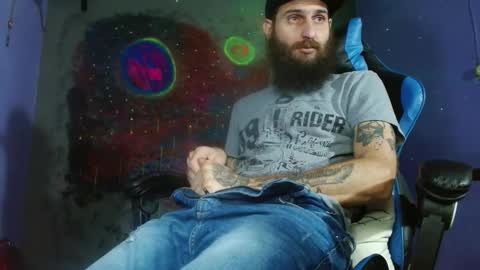 Jammes. online show from February 2025 02:05:02 AM