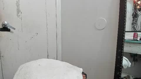 Snapshot of jamwarnerone chatting on July 2026 02:25:02 PM Bootyshows online show from July 2026 02:25:02 PM