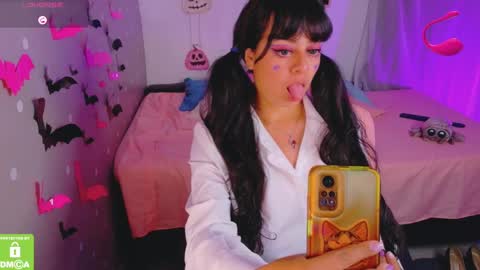 Snapshot of jane_atwood_ chatting on October 2025 12:11:01 PM Jane Atwood online show from October 2025 12:11:01 PM