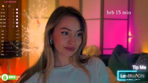 Snapshot of jane_bloempje chatting on January 2025 12:27:01 AM Jane and sheron online show from January 2025 12:27:01 AM