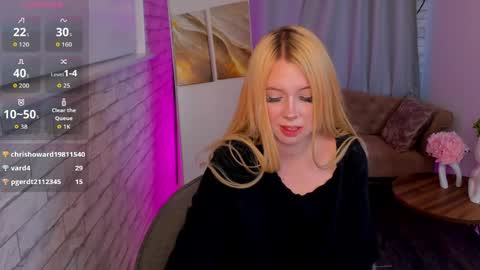 Snapshot of jane_halll chatting on April 2026 06:19:01 AM Jane online show from April 2026 06:19:01 AM