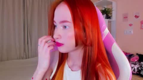 Snapshot of jane_mendezz chatting on December 2025 05:19:02 PM Mary Jane online show from December 2025 05:19:02 PM