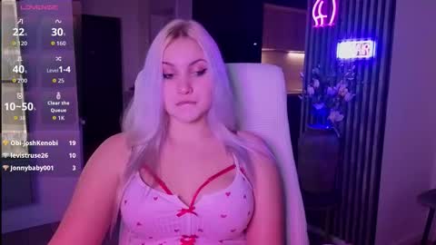 Jane online show from December 2025 04:05:01 PM