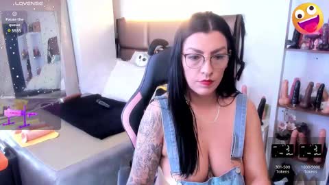 Snapshot of janette_rider chatting on February 2025 02:55:02 AM Janette rider online show from February 2025 02:55:02 AM