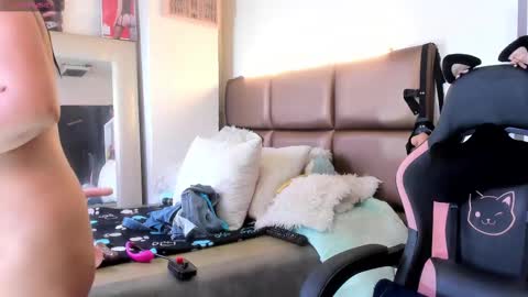 Snapshot of janette_rider_ chatting on February 2025 06:51:01 AM Janette online show from February 2025 06:51:01 AM