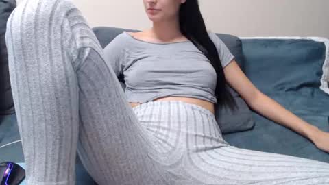 janette online show from September 2025 07:47:01 PM