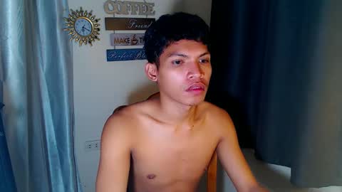 janlloyd04 online show from March 2026 04:57:02 PM