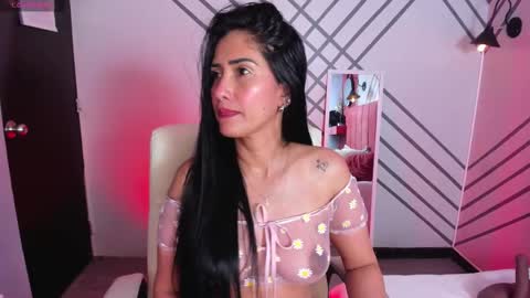 Snapshot of janne_lee chatting on February 2025 09:11:02 PM Janne for u online show from February 2025 09:11:02 PM