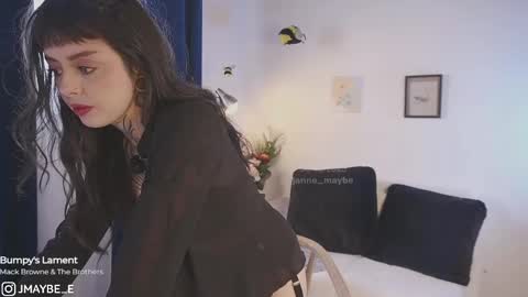   jmaybe e online show from October 2025 03:09:01 PM