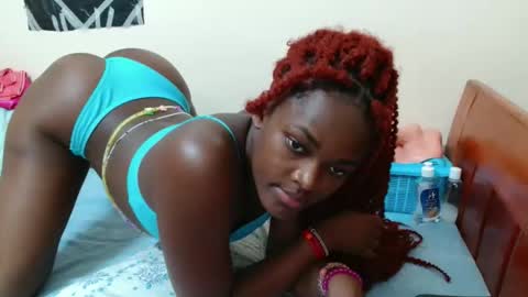 Snapshot of jannie_e chatting on April 2026 09:12:01 PM Jannie online show from April 2026 09:12:01 PM