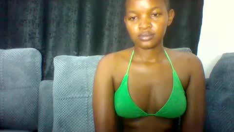 jannyshiko75 online show from May 2026 10:43:01 AM