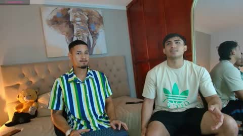 janomar01 online show from January 2026 06:43:02 PM