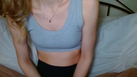 Snapshot of januarydaze chatting on March 2025 05:46:02 AM the small pp whisperer ball puncher online show from March 2025 05:46:02 AM