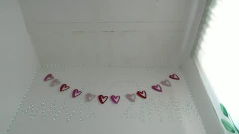 Monik online show from March 2026 07:53:02 PM