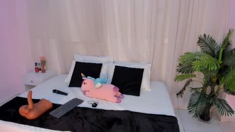      online show from July 2026 05:50:02 PM