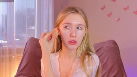 Snapshot of jasmindoroti chatting on February 2026 07:12:02 AM Chloe online show from February 2026 07:12:02 AM