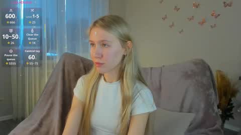 Snapshot of jasmindoroti chatting on February 2026 07:45:02 AM Chloe online show from February 2026 07:45:02 AM