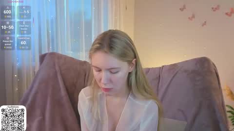 Snapshot of jasmindoroti chatting on February 2026 07:04:02 AM Chloe online show from February 2026 07:04:02 AM